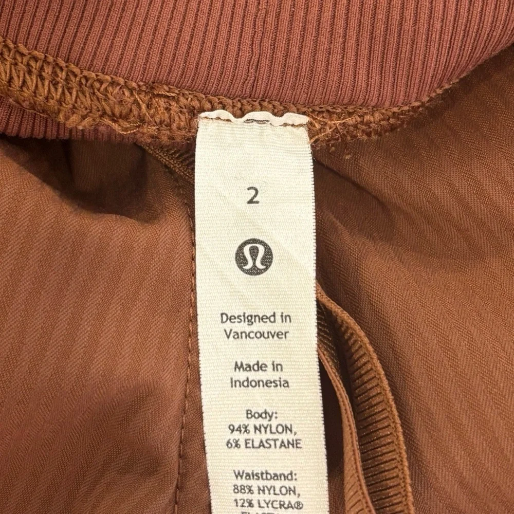 Lululemon Dance Studio Mid Rise Joggers In Roasted Brown Size 2